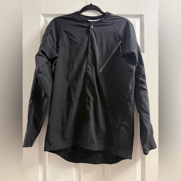 Nike Other - Nike Tech Full Snap Jacket Size Small